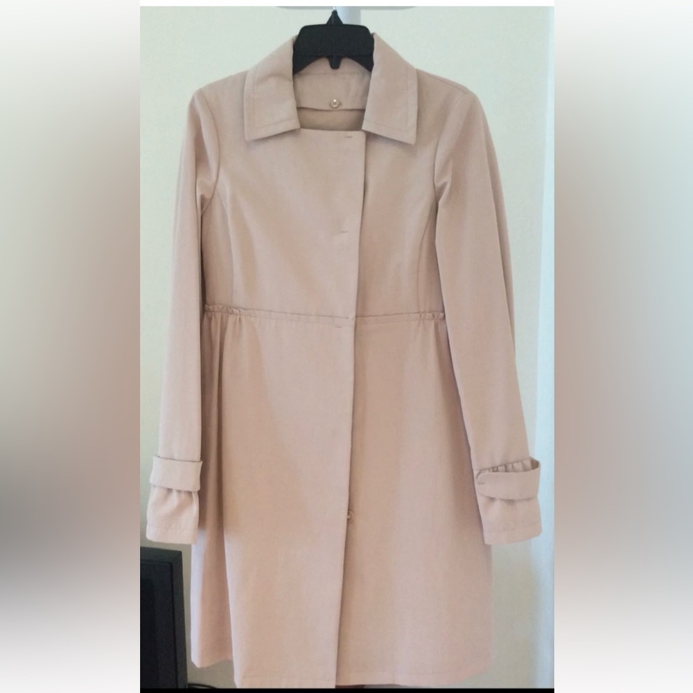 NEW Trench Coat MAX and Co (by MaxMara) with removable padded lining Size US6